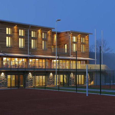 Esmarin Wellness Hotel Мнишек-под-Брди Экстерьер фото