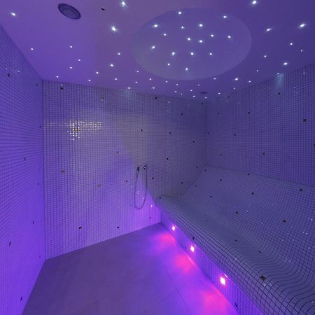 Esmarin Wellness Hotel Мнишек-под-Брди Экстерьер фото